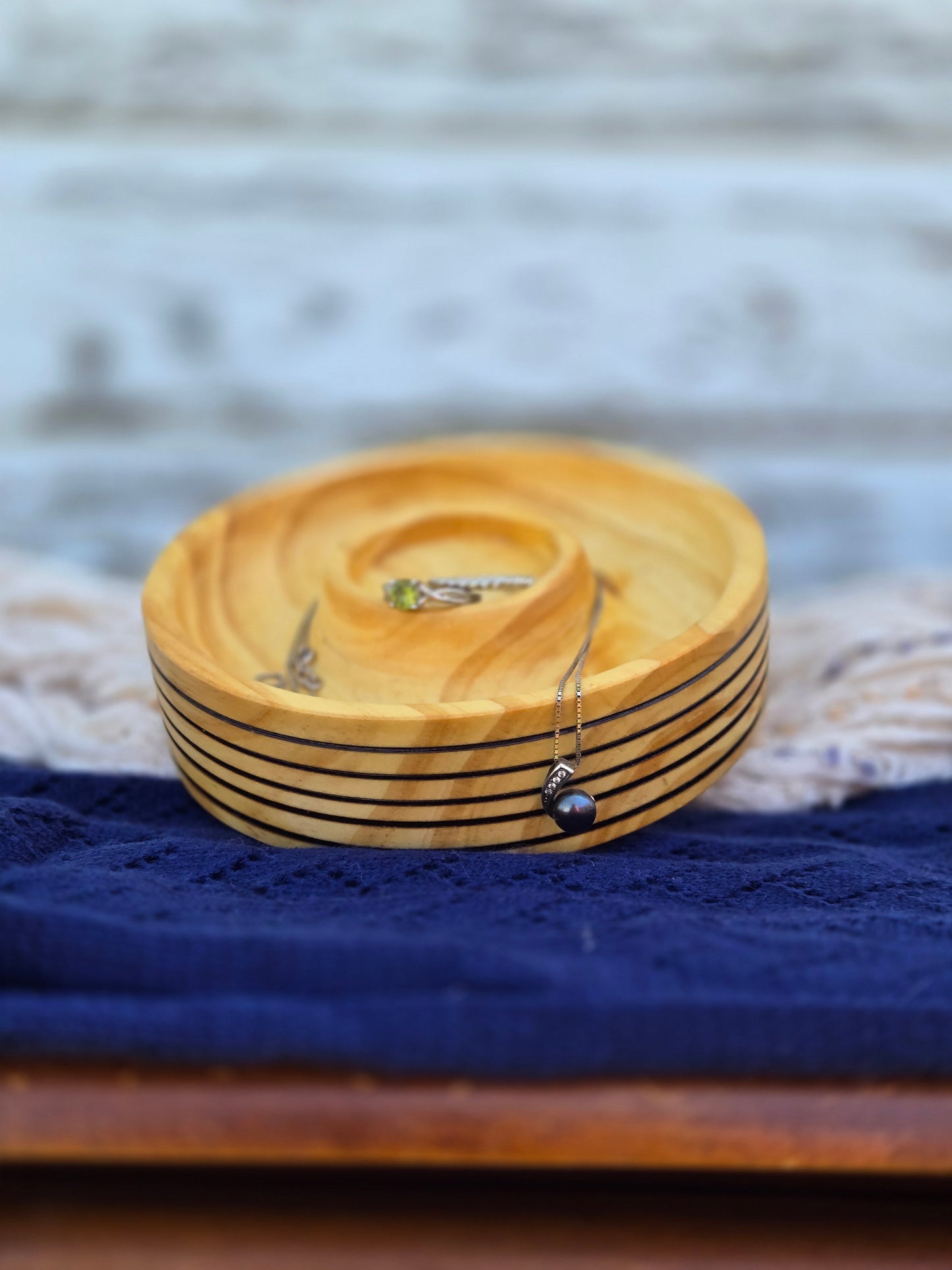 Spiral Grove Jewelry Dish – Hand-Turned Pine