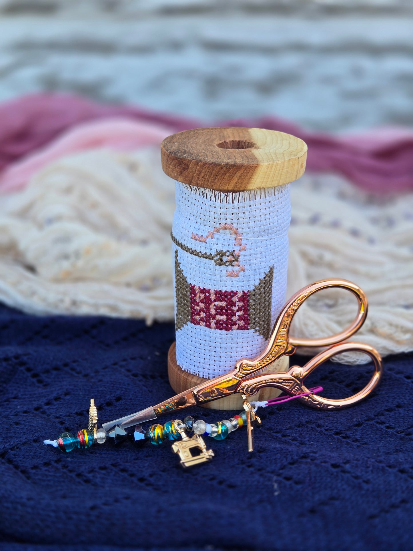 Medium Wooden Scissor Stand – “Spool of Thread” Cross-Stitch Design