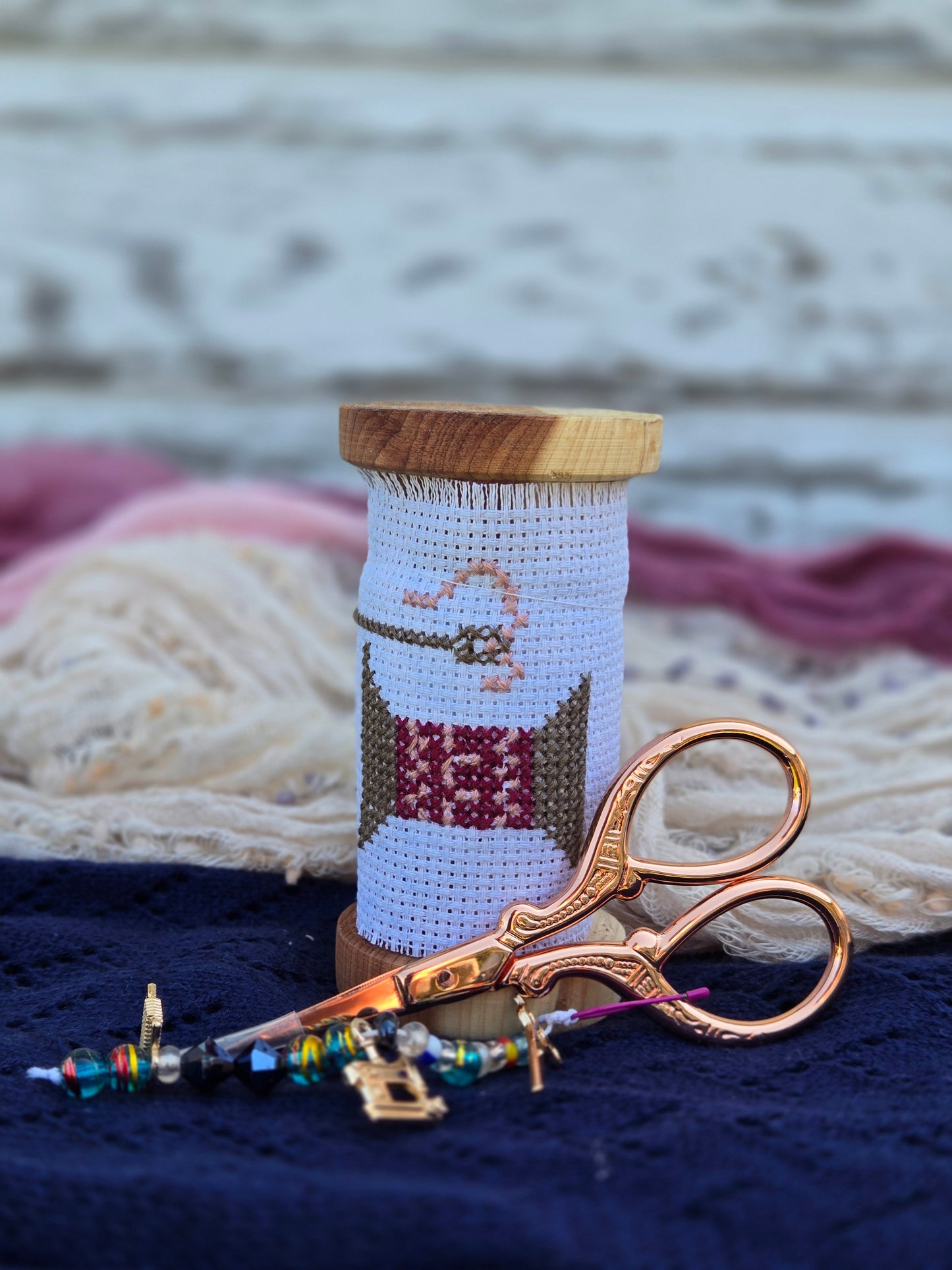 Medium Wooden Scissor Stand – “Spool of Thread” Cross-Stitch Design