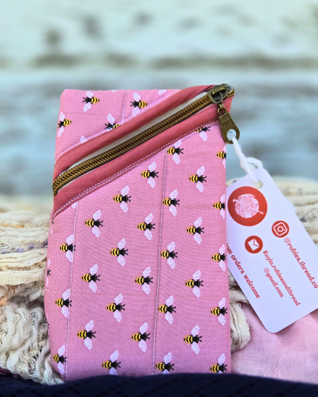 Pink Bee Padded Phone Case – Handmade & Protective 🐝📱💖